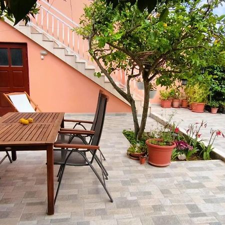 Apartments Senka Viganj Exterior photo